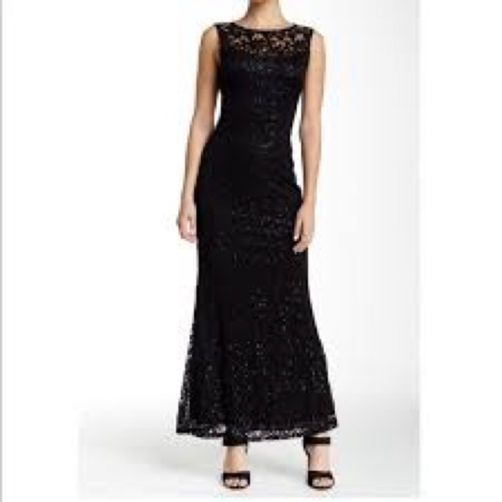 MARINA Elegant Black Maxi Dress